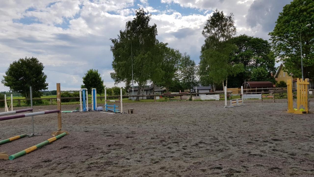 Backgardens Stugby Βίλα Axvall Εξωτερικό φωτογραφία